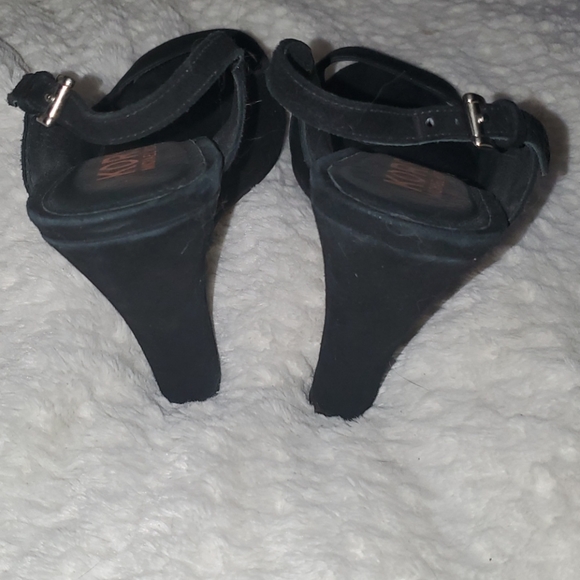 Kors Michael kors S. 8.5 Peep Toe Cut Out Wedge - Picture 5 of 8